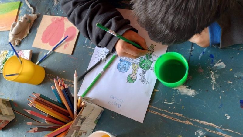 UCALP y Colegio Mac Kay lanzan una colecta solidaria para el Día de las Infancias