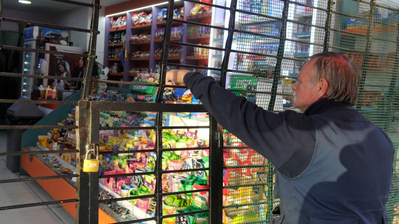 Prorrogan por un año el plan de regularización comercial para facilitar habilitaciones