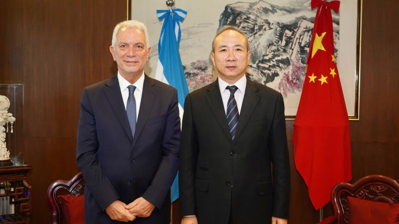 Alak y el embajador de China avanzan en una agenda para potenciar la actividad productiva regional