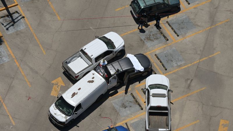 Hallaron un cadáver frente a la concentración de Irán y  debieron abandonar el predio