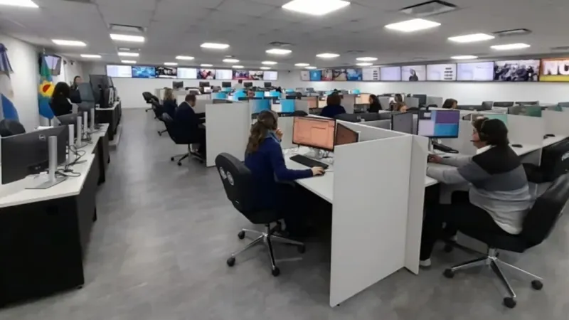 Realizarán un simulacro de emergencia en el edificio del 911 en La Plata: habrá cortes y despliegue operativo