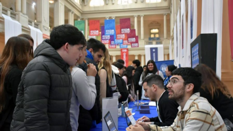 La UCALP lanzó la inscripción al Ingreso 2027 con descuentos para quienes se anoten anticipadamente