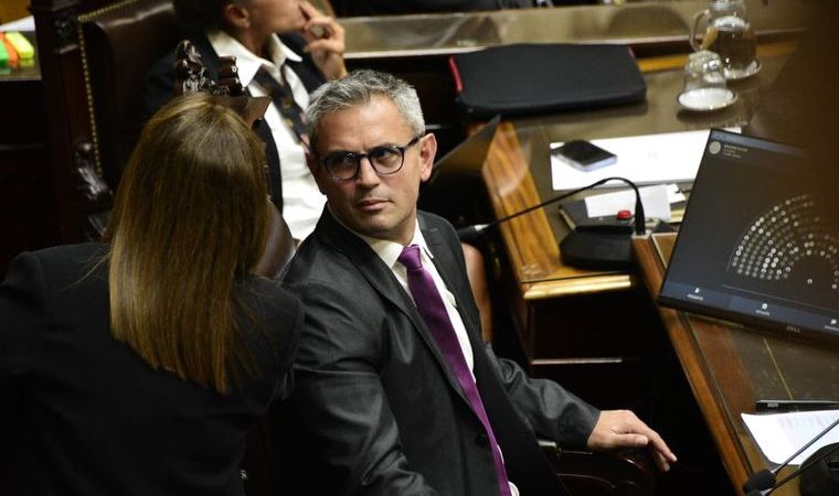 Martín Menem rechazó abrir el Congreso: qué lugar ofreció el Gobierno para el velatorio del Indio Solari