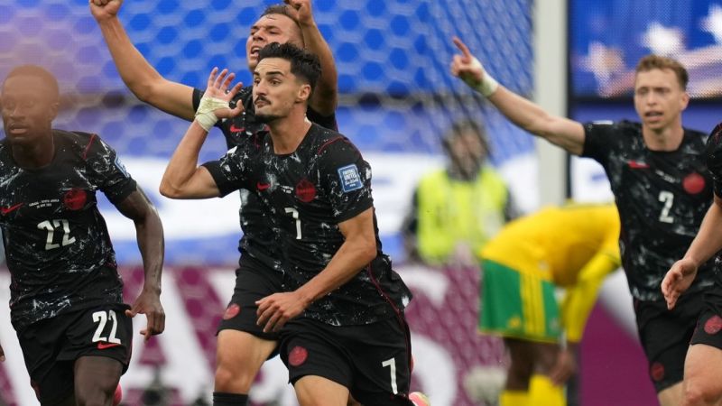 Canadá hizo historia y eliminó a Sudáfrica con un gol agónico de Eustáquio