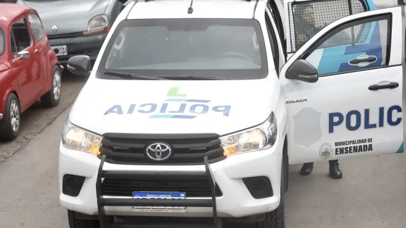 Punta Lara: detuvieron a un joven en un allanamiento por amenazas y secuestraron droga y municiones