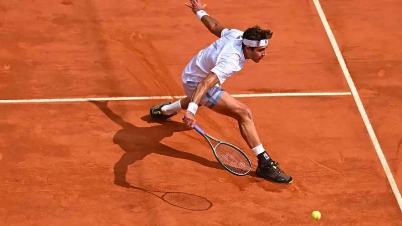 Tomás Etcheverry quedó eliminado en la primera ronda del ATP de Halle