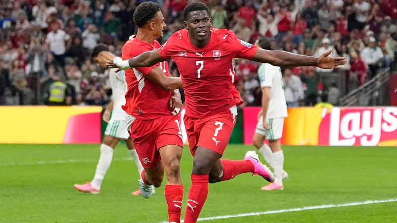 Suiza derrotó a Argelia y avanzó a octavos de final con una actuación dominante