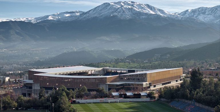 Estudiantes comunicó los requisitos para sus hinchas que viajen a Chile por la Libertadores
