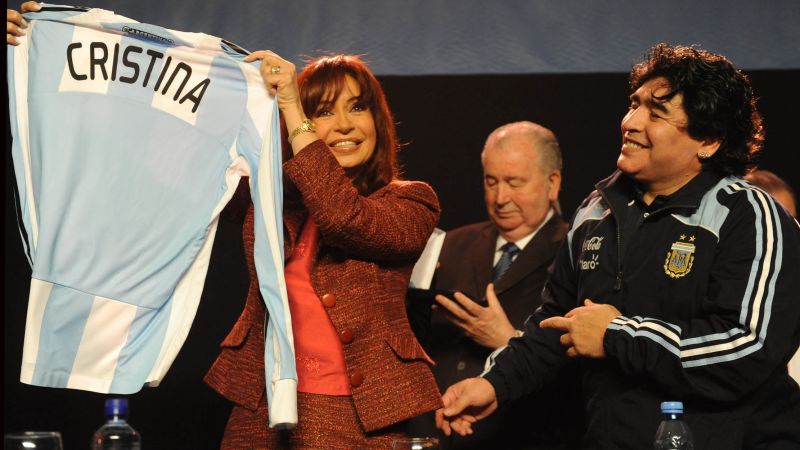 Juicio por la muerte de Maradona: difundieron el video del saludo de Cristina Kirchner por sus 60 años
