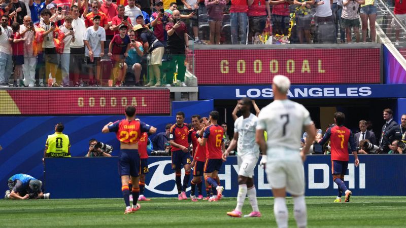 España goleó a Austria y avanzó con firmeza a los octavos del Mundial