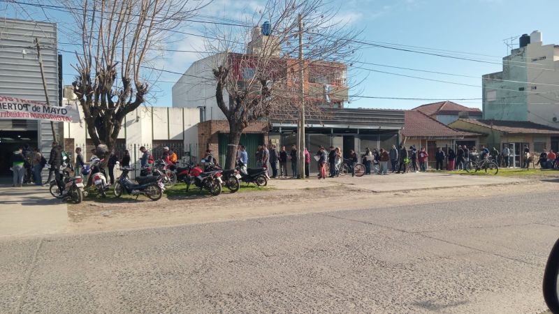 Una búsqueda laboral reflejó la fuerte demanda de empleo en La Plata