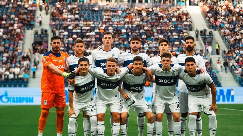 Gimnasia dejó una buena imagen e igualó ante Zenit en su primer amistoso