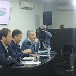 Bianco denunció irregularidades en la concesión de la Hidrovía y anunció nuevas inversiones