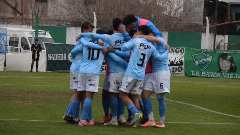 Villa San Carlos volvió al triunfo tras diez partidos y tomó aire en la lucha por la permanencia