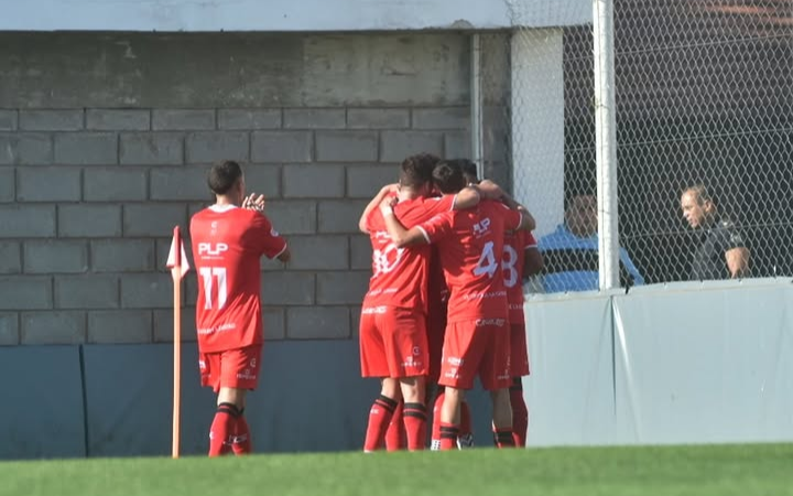 Cambaceres va por una victoria que no puede esperar ante Lugano