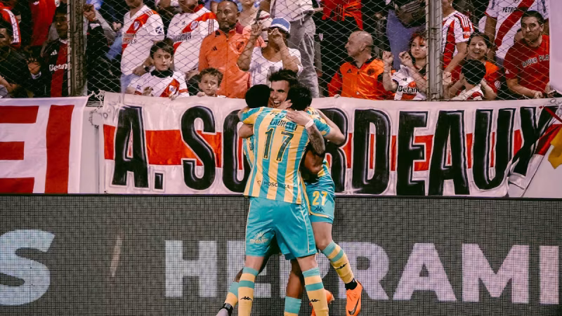 Batacazo en Copa Argentina: el Aldosivi de "Pata" Castro eliminó a River