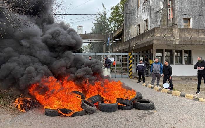 Crisis en una histórica textil de La Plata