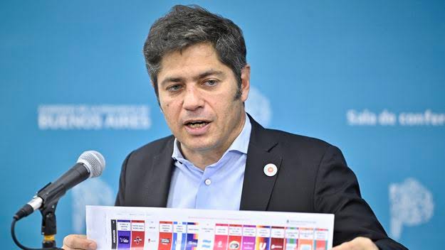 Kicillof respaldó eliminar el límite a las reelecciones de intendentes y el debate impacta en el Gran La Plata