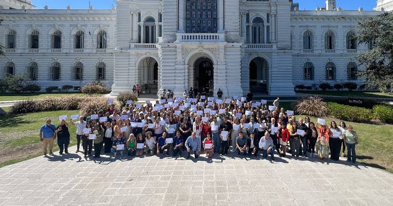 Clubes de barrio de La Plata impulsan una red de prevención para enfrentar las adicciones