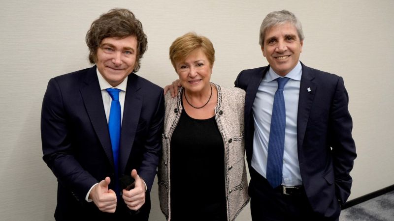 El FMI llega a la Argentina con reuniones con Milei y una visita a Vaca Muerta