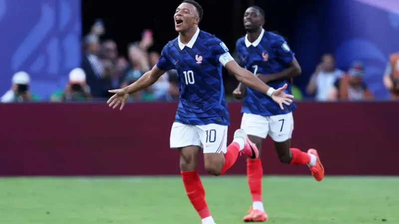 Francia goleó a Suecia con otra exhibición de Mbappé