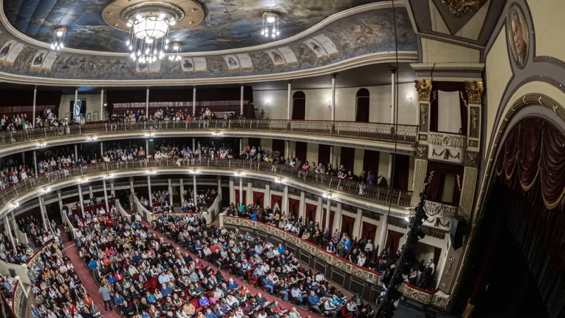 Vacaciones de invierno en La Plata: el Coliseo Podestá presenta una agenda con teatro, música y shows para chicos
