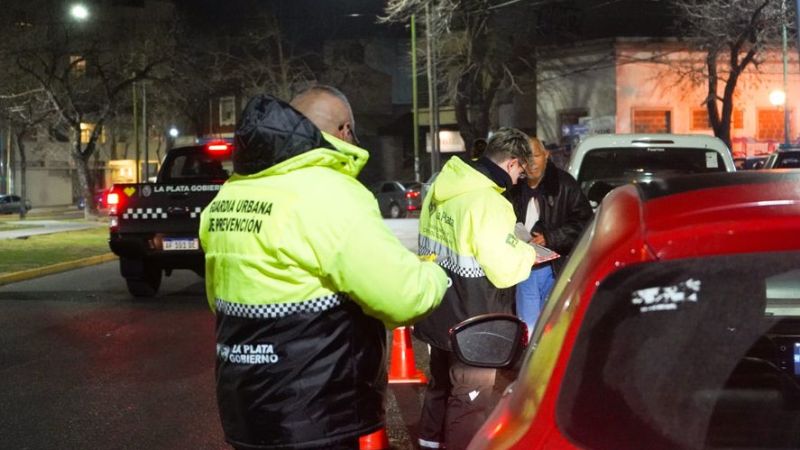 Más de 160 vehículos secuestrados y 15 aprehendidos en los operativos de seguridad realizados en La Plata