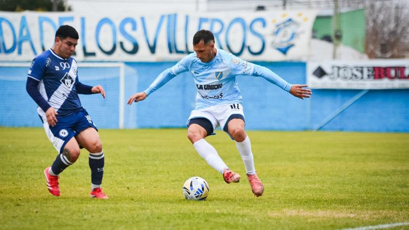 Villa San Carlos quiere escapar del fondo frente a Camioneros