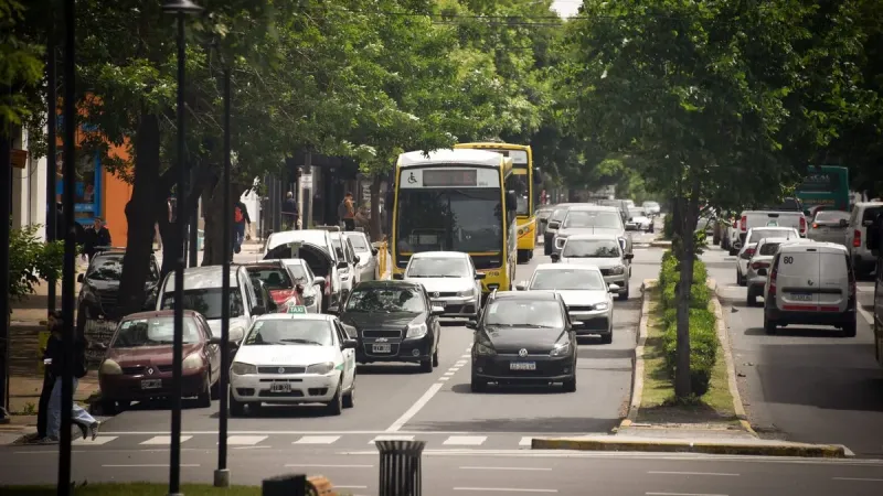 Clima en La Plata: lunes nublado con probabilidad de lluvias hacia la tarde