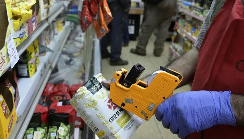 El INDEC difunde la inflación de junio y el Gobierno espera que se mantenga por debajo del 2%