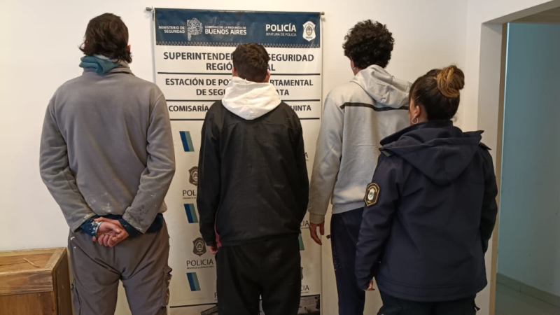 Detuvieron a tres jóvenes por presunto intento de ataque con bombas molotov