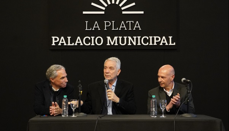 Alak presentó un plan para potenciar espacios gastronómicos y turísticos de La Plata