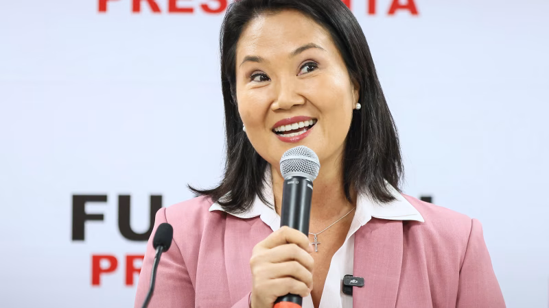 Keiko Fujimori anunció que las Fuerzas Armadas patrullarán las calles de Perú para reforzar la seguridad