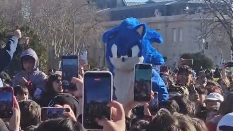 “Farmear aura” en La Plata: así se vivió la multitudinaria competencia en Plaza Moreno