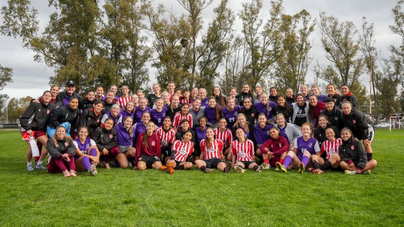 Estudiantes recibió a equipos de Estados Unidos en City Bell por una jornada de amistosos