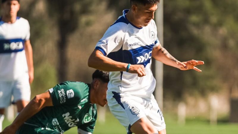 La Reserva de Gimnasia perdió el invicto ante Sarmiento en Estancia Chica