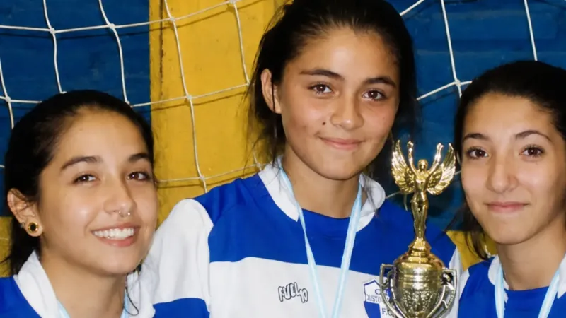 Antes de convertirse en estrella, María Becerra jugó al fútbol y soñó con ser profesional