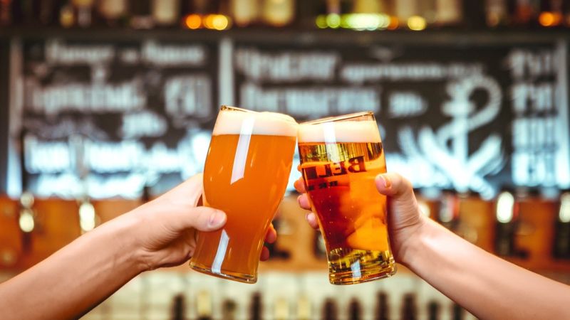 La Plata celebra el IPA Day con cerveza artesanal, gastronomía y música en vivo