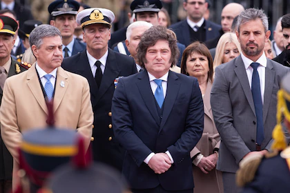 Milei contra los “nuevos enemigos” en el acto por San Martin