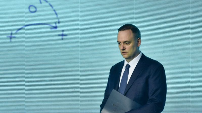 La fiscalía intimó a Manuel Adorni a explicar su crecimiento patrimonial