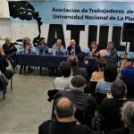 Los trabajadores no docentes de la UNLP van al paro y habrá otro día sin clases