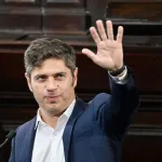 Kicillof mira a 2027 y se despega de Cristina: el peronismo busca salir de su laberinto para ganarle a Milei
