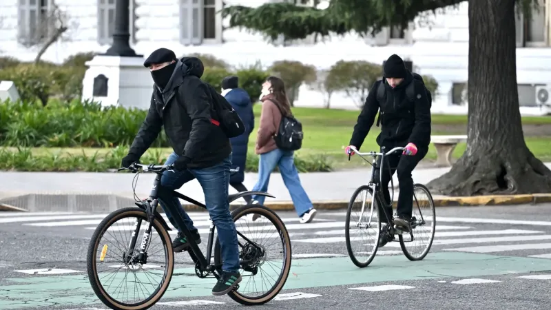 Alerta por el frío en La Plata: temperaturas de 0°C para arrancar la semana