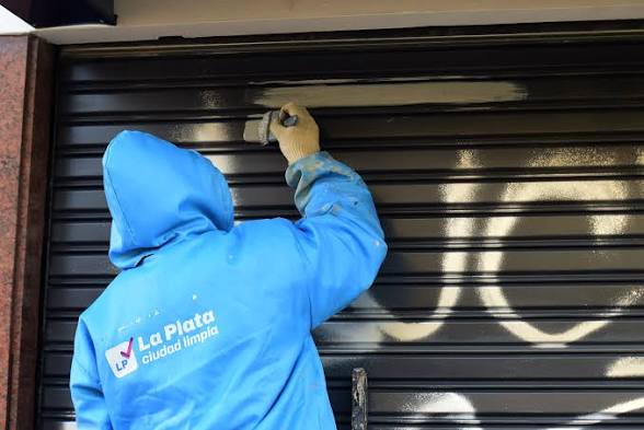 Ciudad Limpia superó las 37 mil intervenciones y continúa con trabajos en distintos barrios de La Plata