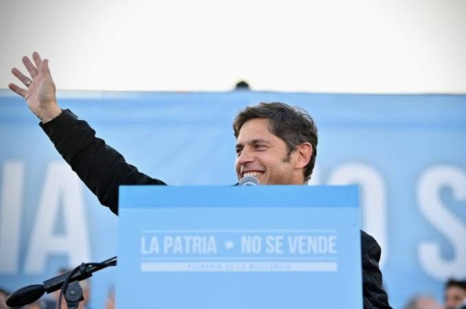 Kicillof reúne al peronismo en La Plata y profundiza su armado de cara a 2027