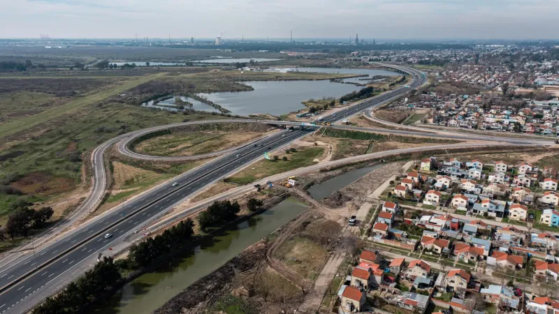 Persecución de película en la Autopista La Plata-Buenos Aires: dos delincuentes fueron detenidos
