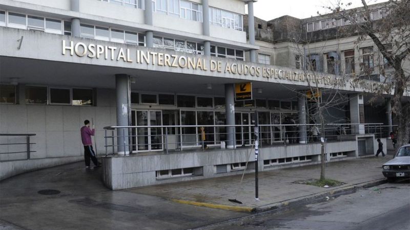 Piden ayuda para un adolescente que permanece internado en el Hospital de Niños de La Plata