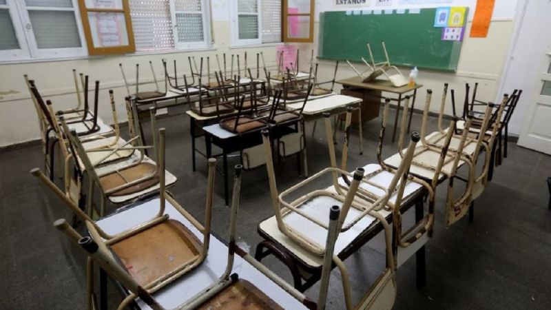 Otro sector docente se suma al paro en La Plata y extenderá la medida por 48 horas