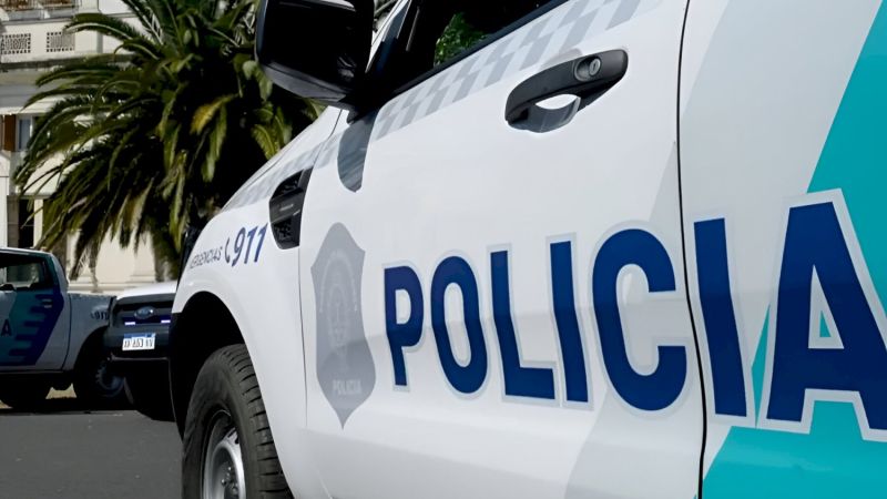 Lo vieron caminar con un televisor robado y terminó detenido en La Plata