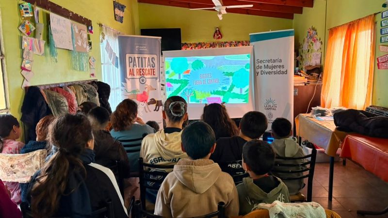 La Plata lanzó el segundo capítulo de "Patitas al rescate" con un mensaje sobre la castración responsable